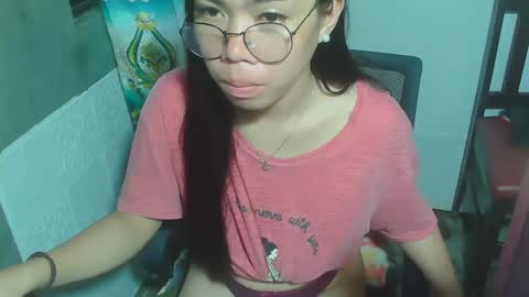 Snapshot of asian_rhean chatting on February 5, 2:19 am Rhean online show from February 5, 2:19 am