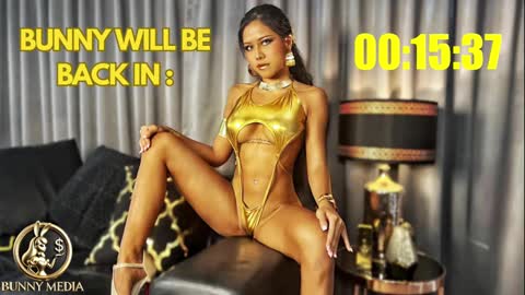 BUNNY WILDER online show from February 1, 6:32 am