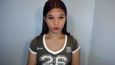 Yan online show from May 20, 9:01 pm