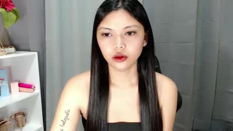 asiancumgirlxxx_ online show from April 8, 12:07 pm