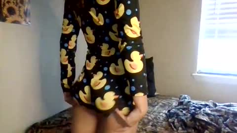 asianicolee online show from November 20, 8:10 pm