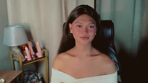 Kianna online show from May 22, 12:58 pm