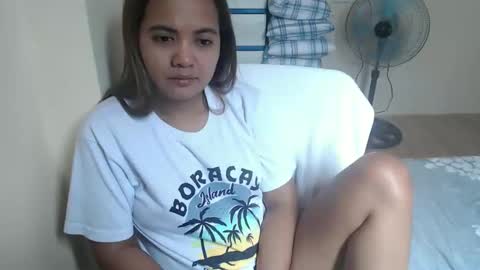 Snapshot of asianprettymay chatting on September 11, 5:41 am asianprettymay online show from September 11, 5:41 am