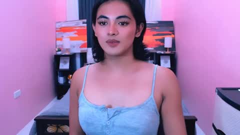 asianverstwink online show from May 14, 7:25 am