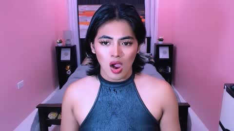 asianverstwink online show from March 13, 10:33 pm