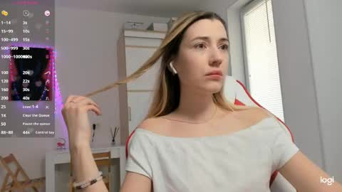 Caroline online show from May 6, 11:25 am