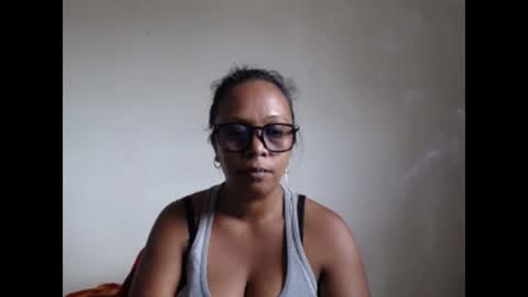 aslanne online show from May 5, 9:45 am