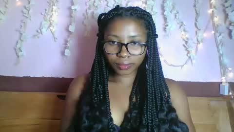 asmiraa online show from May 11, 7:00 pm