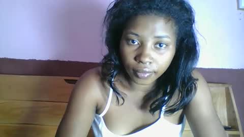 asmiraa online show from March 5, 8:26 pm