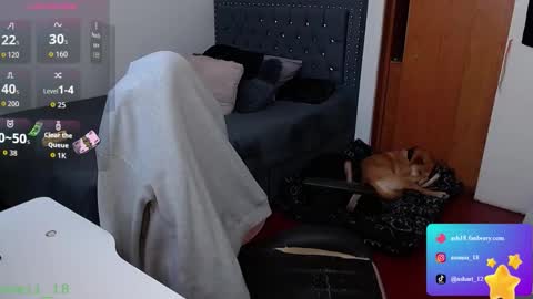 Ash online show from October 23, 1:17 pm