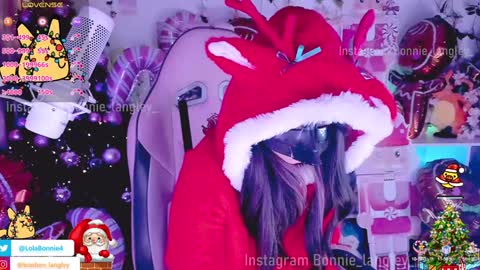 Snapshot of asuka_langleysoryu chatting on December 25, 2:03 am Bonnie online show from December 25, 2:03 am