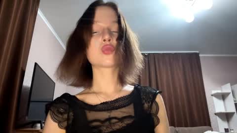 Asuna online show from April 3, 11:14 pm