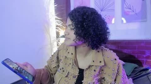 ATENA online show from May 5, 7:17 pm