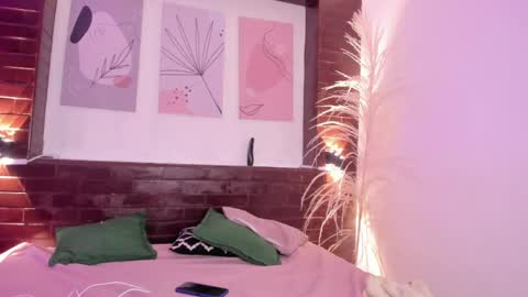 ATENA online show from April 26, 6:16 pm