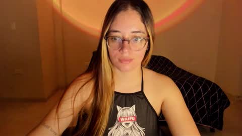 atenas online show from October 6, 9:37 am