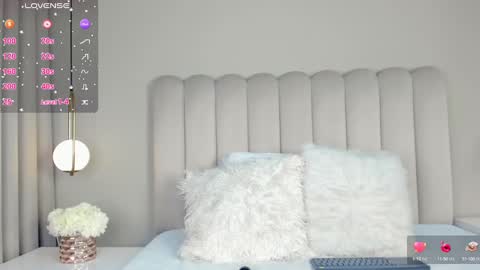 ATENEA ROBERTS Sofia online show from February 14, 12:51 am