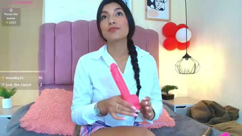 ateneaaa_ online show from March 18, 7:52 pm