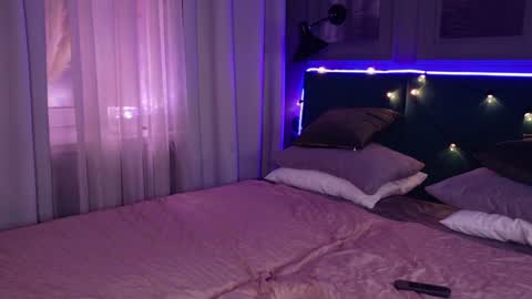 Audrey online show from December 14, 6:13 am