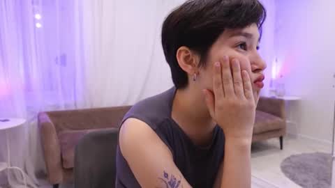 Audrey online show from September 22, 7:07 am