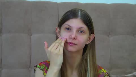 Audrey online show from March 25, 6:49 am