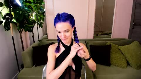 Lana online show from May 16, 10:36 am