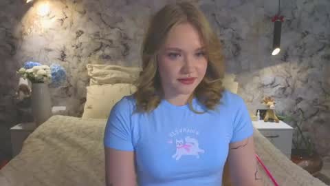 Kate online show from May 14, 3:45 am