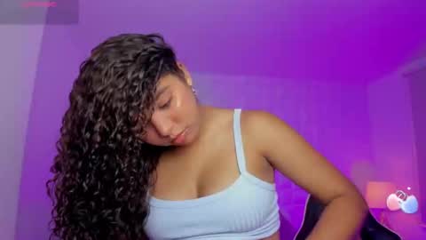 aurora_rodriguez online show from October 27, 12:33 pm