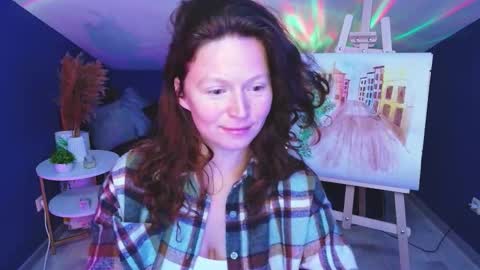 auroraborealis__ online show from October 13, 6:38 am