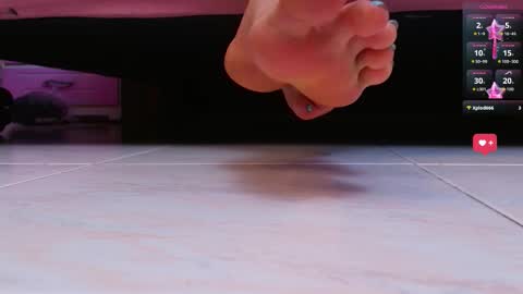 Aurora online show from November 27, 1:58 pm