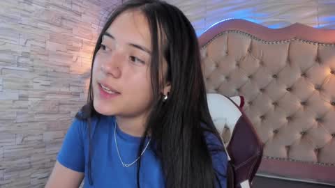 Snapshot of ava_broown chatting on January 10, 5:58 am online show from January 10, 5:58 am