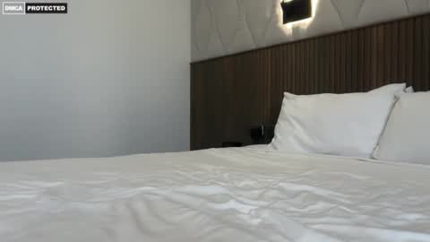 Ava  online show from May 14, 4:07 am
