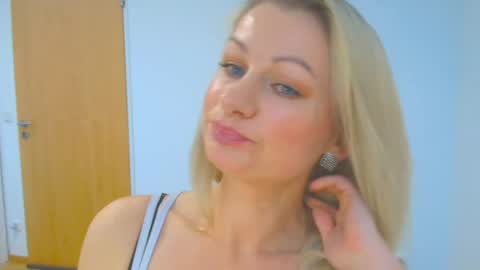 Eira online show from March 29, 2:49 pm