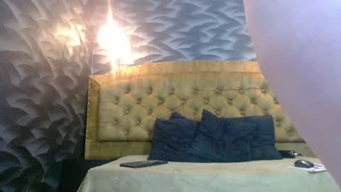 avanahomi online show from October 27, 11:50 am