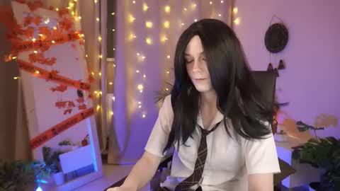  Ava  online show from October 29, 1:04 pm