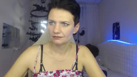 avasaturnian online show from October 14, 1:14 pm