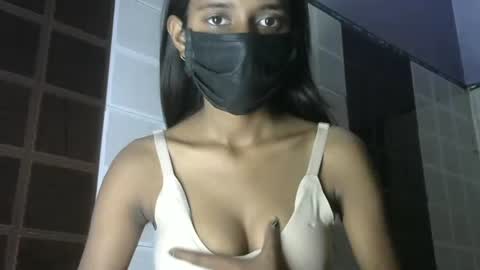 avery_lust01 online show from May 19, 10:44 am