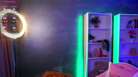 Avy online show from December 11, 5:53 am