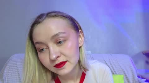 Snapshot of avgustina_love chatting on January 25, 9:26 am avgustina_love online show from January 25, 9:26 am