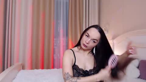 Avrora Inst online show from October 18, 10:11 pm