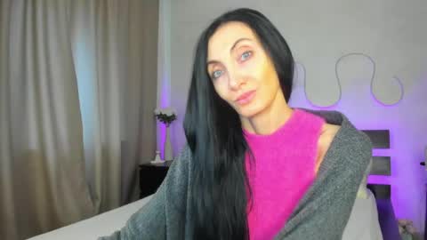 Avrora online show from May 24, 1:04 am