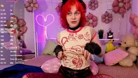 Awi online show from April 7, 8:44 pm