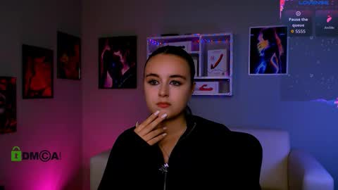 Snapshot of awesomemonica chatting on October 15, 4:20 pm monica online show from October 15, 4:20 pm