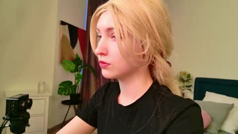 aya_muse online show from April 6, 6:03 am