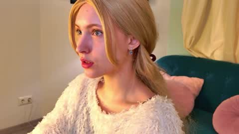 aya_muse online show from April 10, 7:03 am