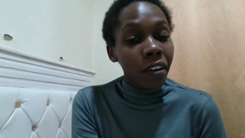 Snapshot of ayatie chatting on September 26, 9:51 am Ayie online show from September 26, 9:51 am