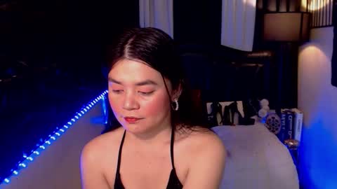 Lorna online show from October 10, 11:37 am