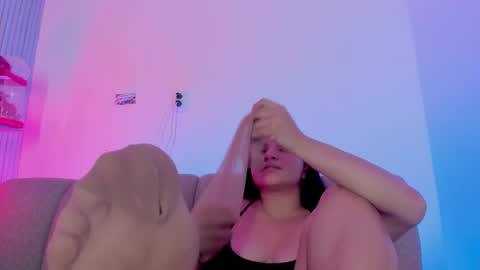 Mariana online show from April 11, 7:45 am