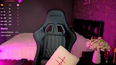  Ayla Demir  online show from March 29, 10:20 pm