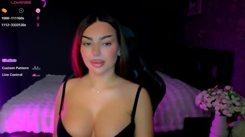  Ayla Demir  online show from February 19, 10:30 pm