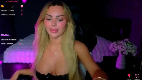  Ayla Demir  online show from May 17, 8:19 pm